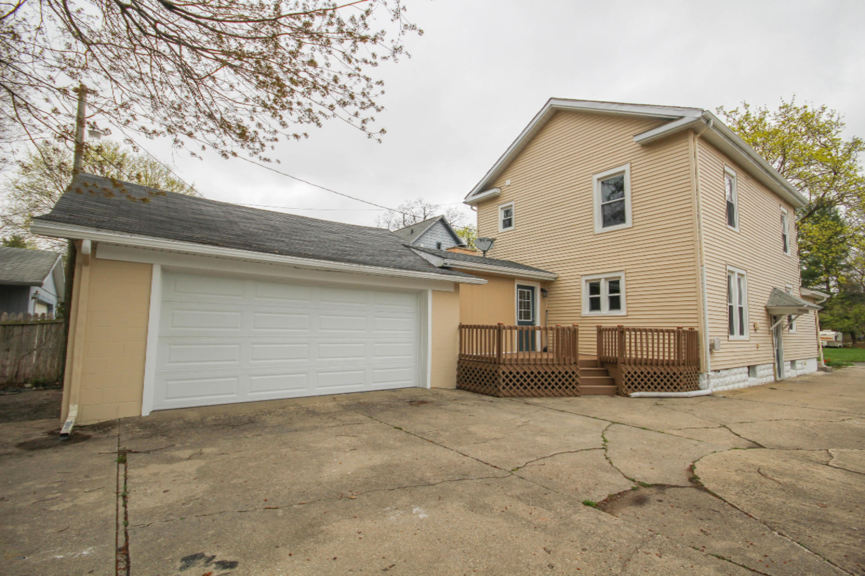 814 East Street Three Rivers, MI 49093 - Photo 3 of 31 untitled (1 of 1)