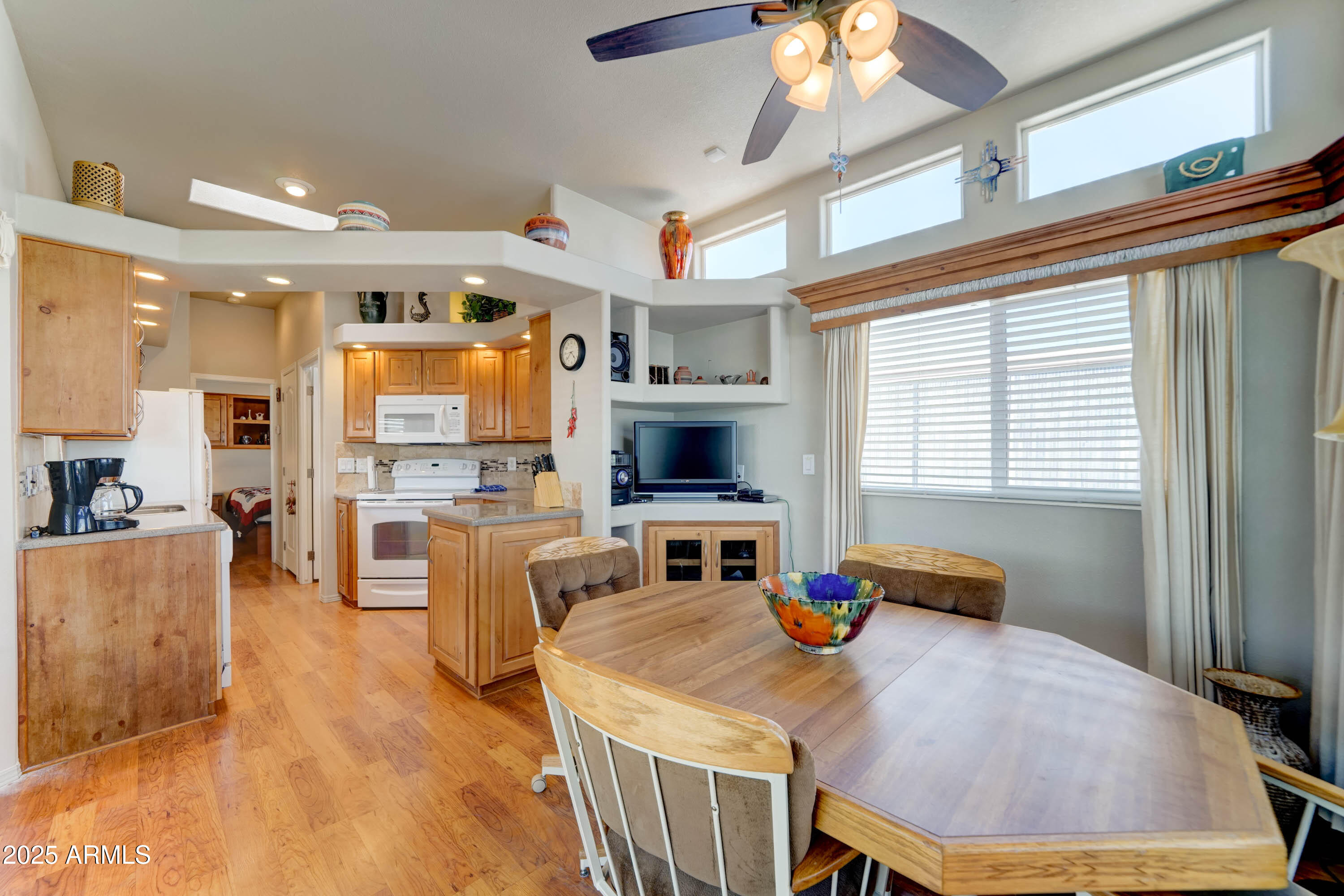 111 South Greenfield Road, Unit 166 Mesa, AZ 85206 - Photo 5 of 28