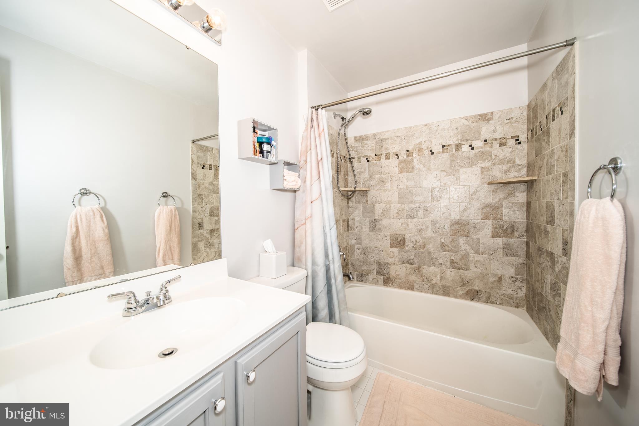 1303 Longbow Road Mount Airy, MD 21771 - Photo 23 of 52 Gallery Image 23
