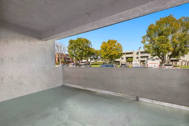$399,000 | 1020 East Washington Avenue, Unit 88, Escondido, CA 92025