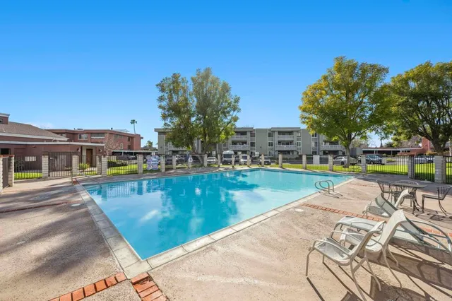 $399,000 | 1020 East Washington Avenue, Unit 88, Escondido, CA 92025