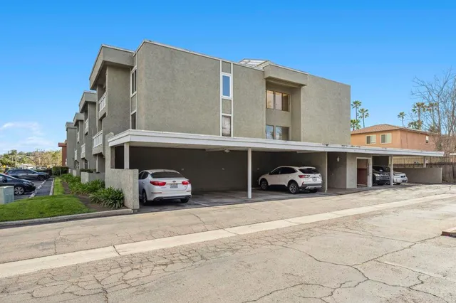 $399,000 | 1020 East Washington Avenue, Unit 88, Escondido, CA 92025