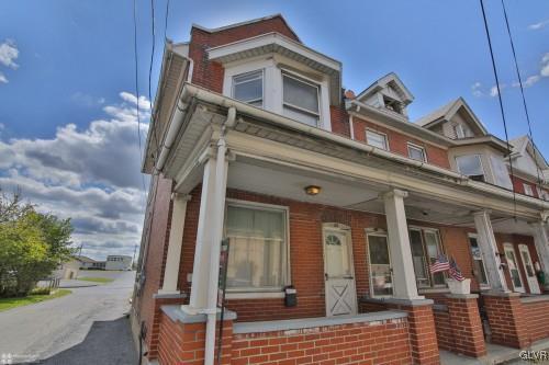 44 Easton Road Nazareth, PA 18064 - Photo 1 of 22 front view of a building