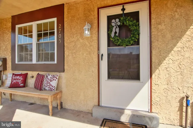 $2,300 | 2705 Walnut Ridge Drive, Pottstown, PA 19464