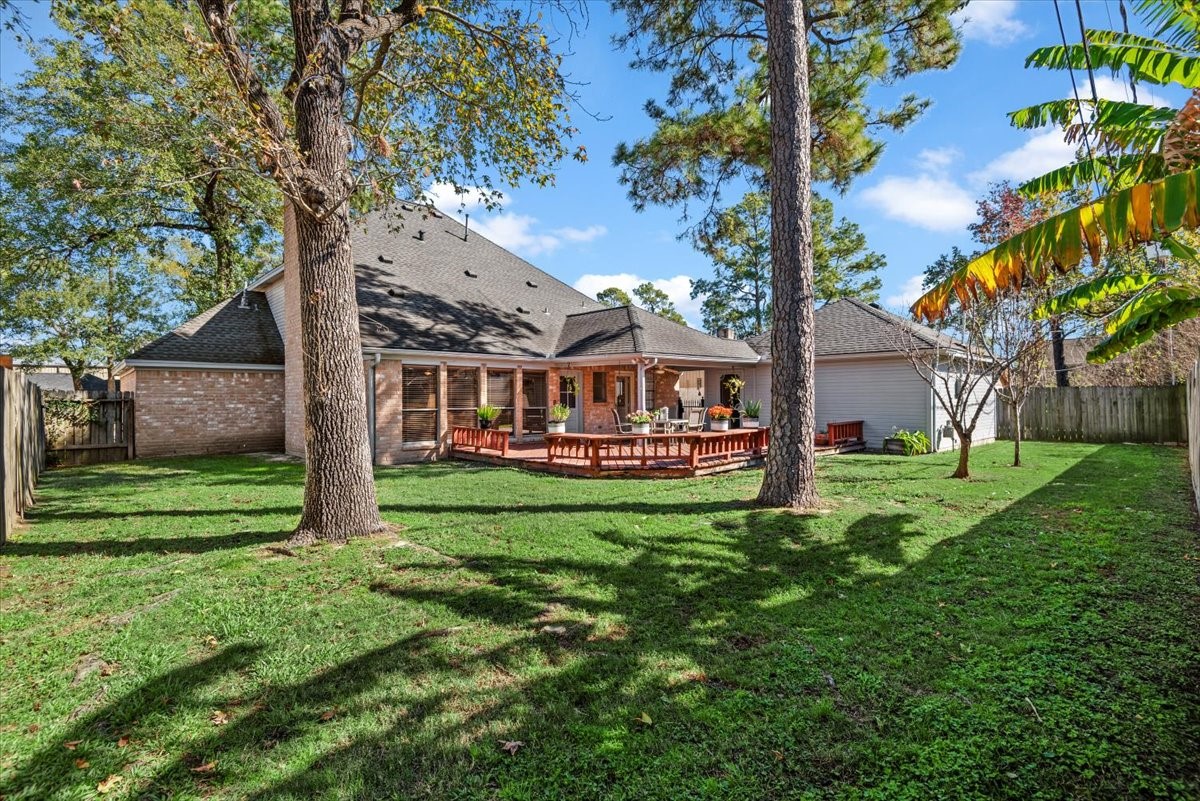 16707 Rugby Court Spring, TX 77379 - Photo 42 of 48 This expansive greenspace is perfect for all of your outdoor activities.