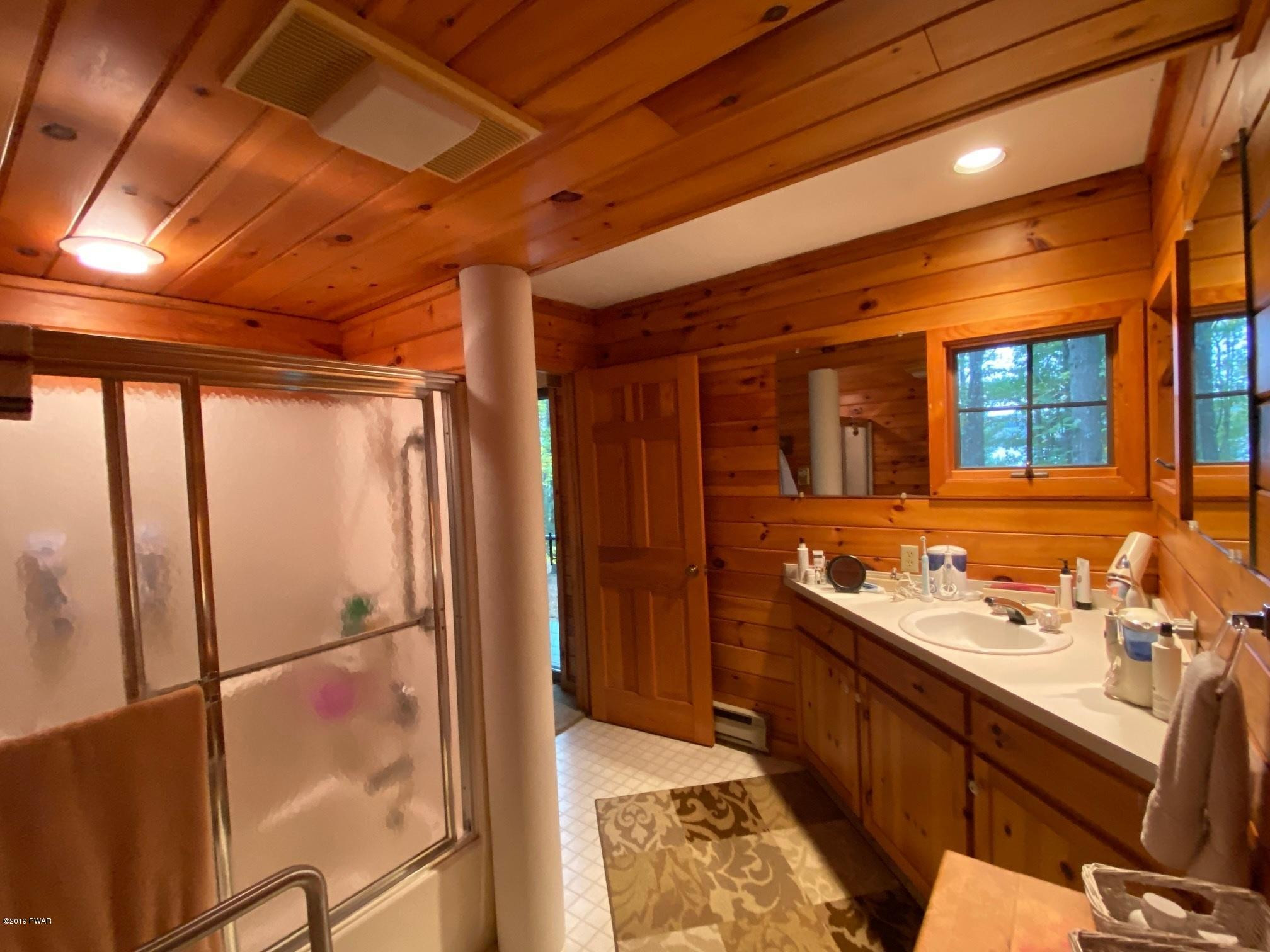 30 Ledge Road Lakeville, PA 18438 - Photo 28 of 45 22-master bath