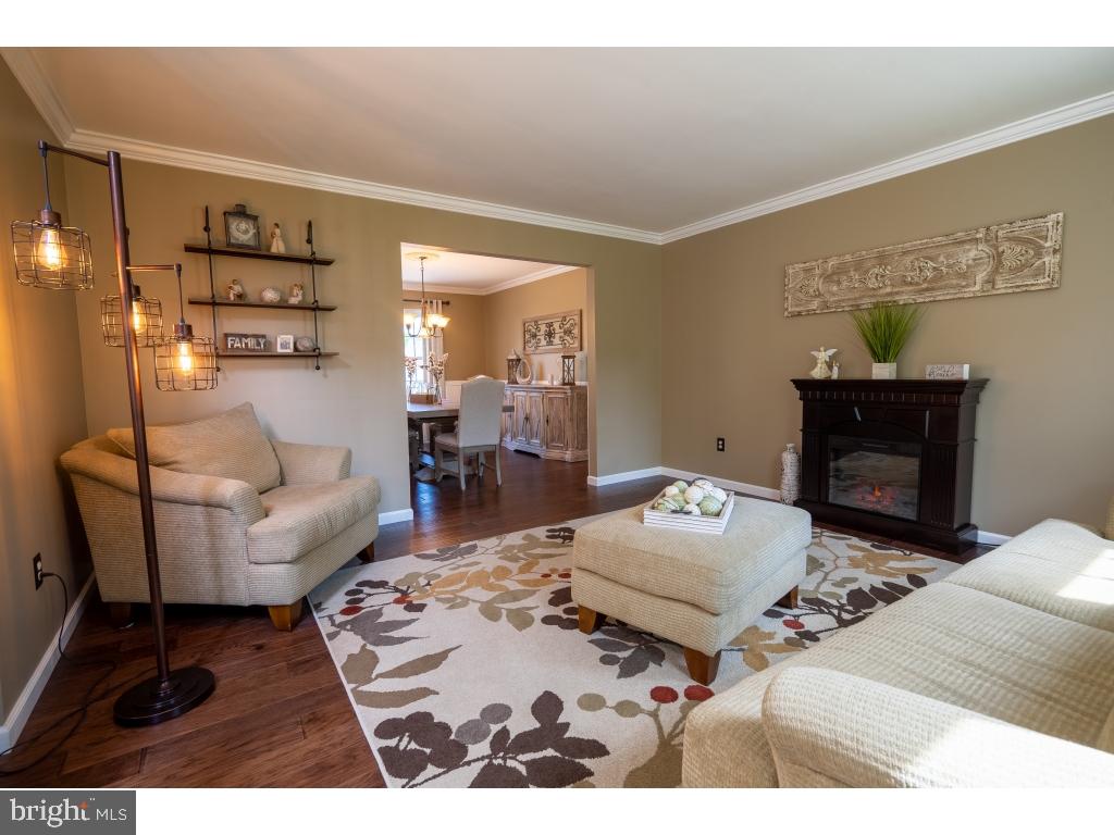 260 Quadrant Road Manahawkin, NJ 08050 - Photo 4 of 24 Gallery Image 4