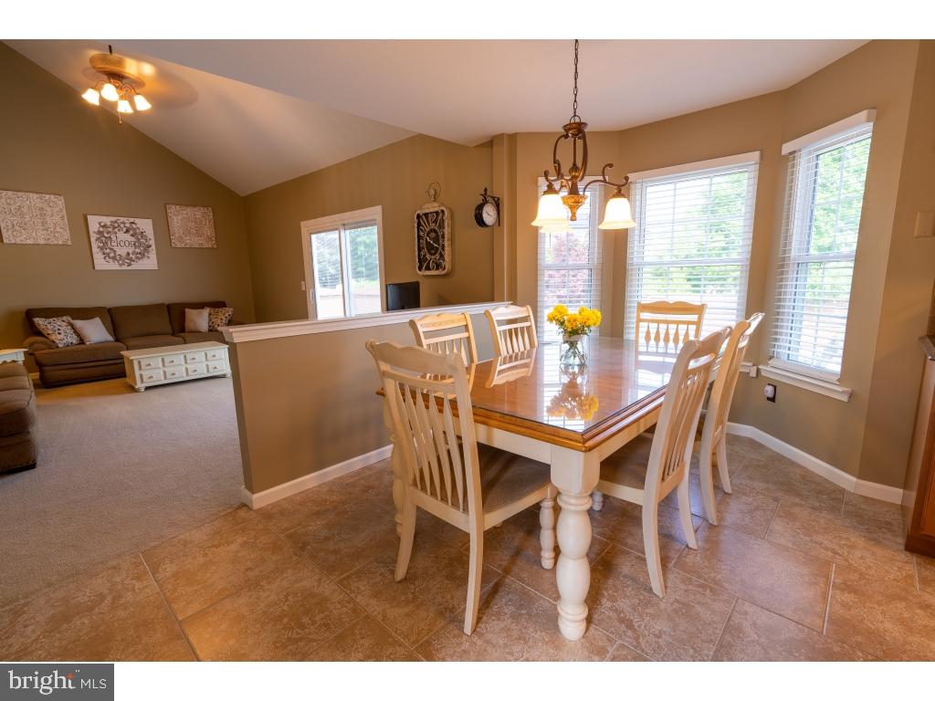 260 Quadrant Road Manahawkin, NJ 08050 - Photo 7 of 24 Gallery Image 7