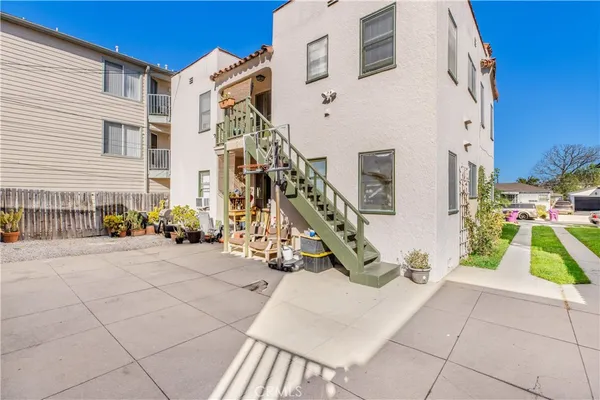 $1,358,000 | 1117 Mira Mar Avenue, Long Beach, CA 90804