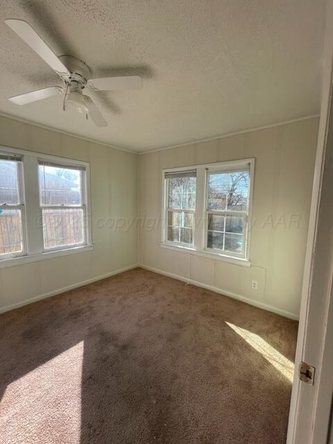1104 South Western Street Amarillo, TX 79106 - Photo 21 of 24 an empty room with a window