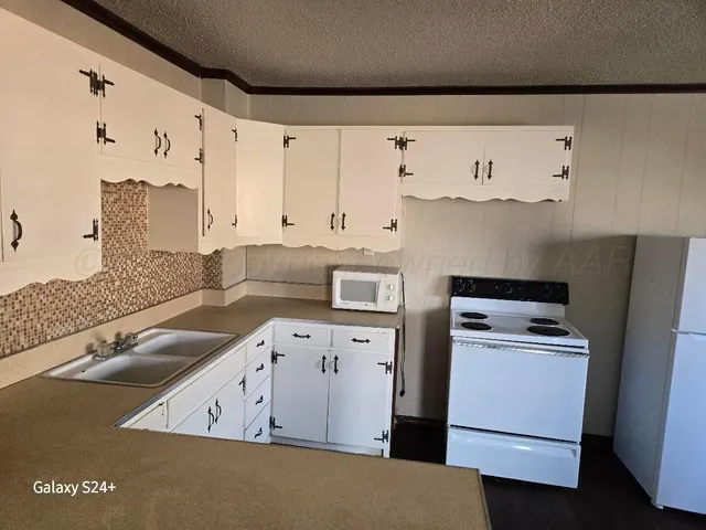 a view of a livingroom with a window