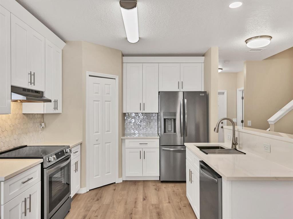 14909 Skip Jack Loop, Unit 102 Lakewood Ranch, FL 34202 - Photo 14 of 47