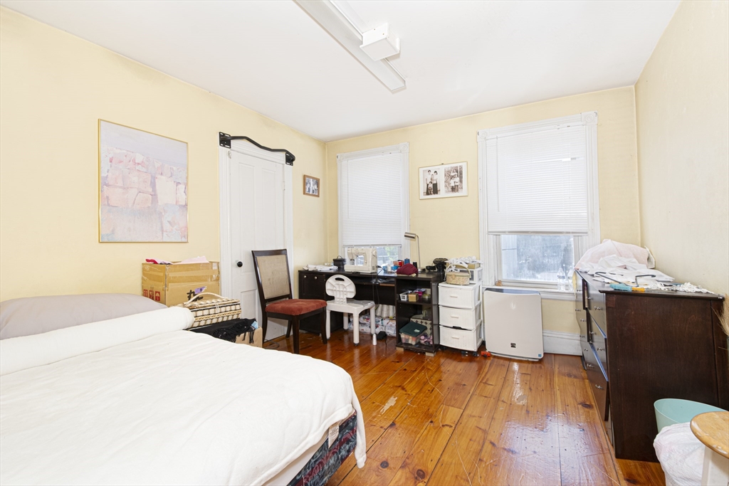2 Kosta Street Worcester, MA 01607 - Photo 17 of 20