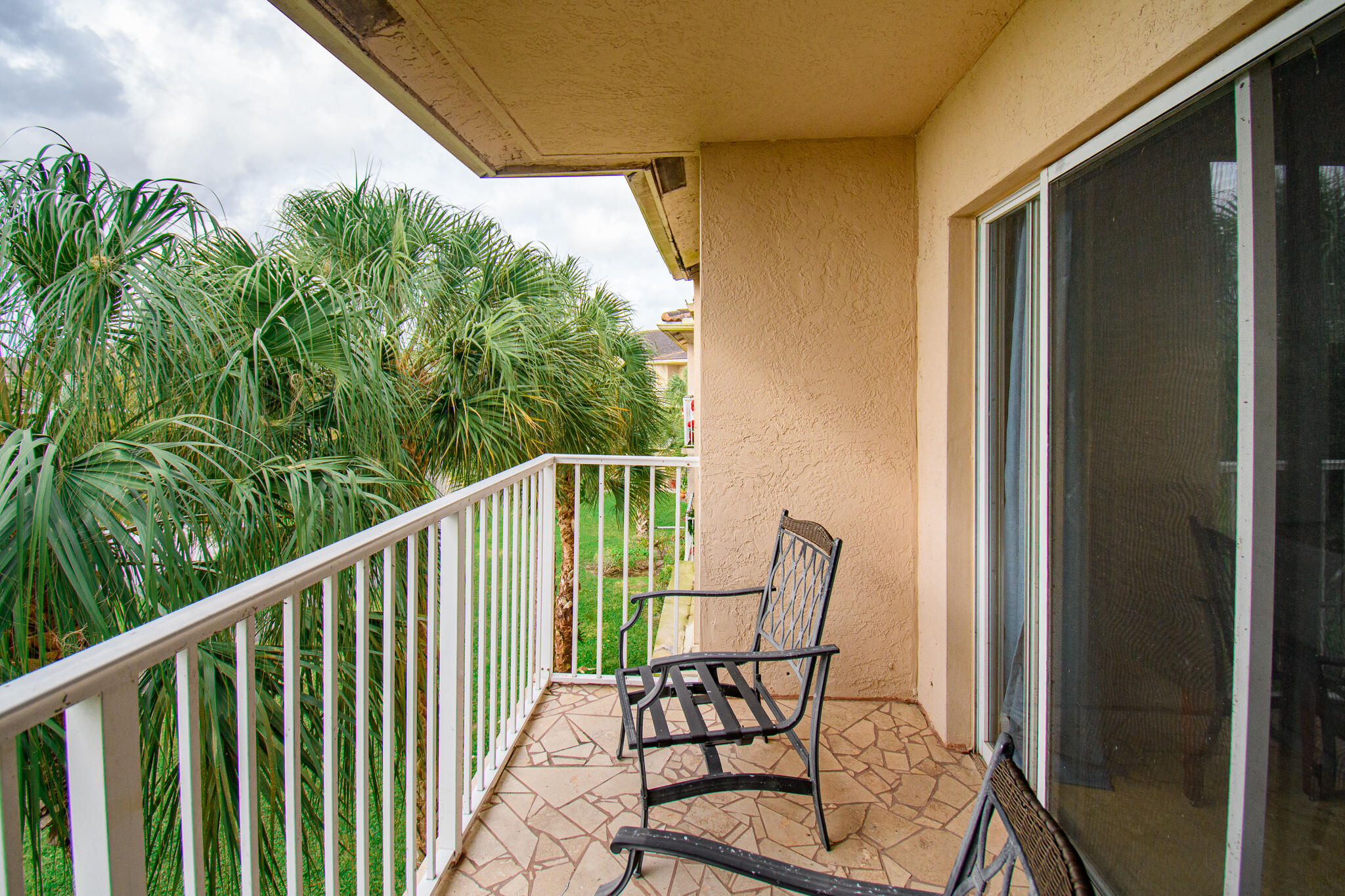 5051 Wiles Road, Unit 306 Coconut Creek, FL 33073 - Photo 21 of 27 DSC_1670