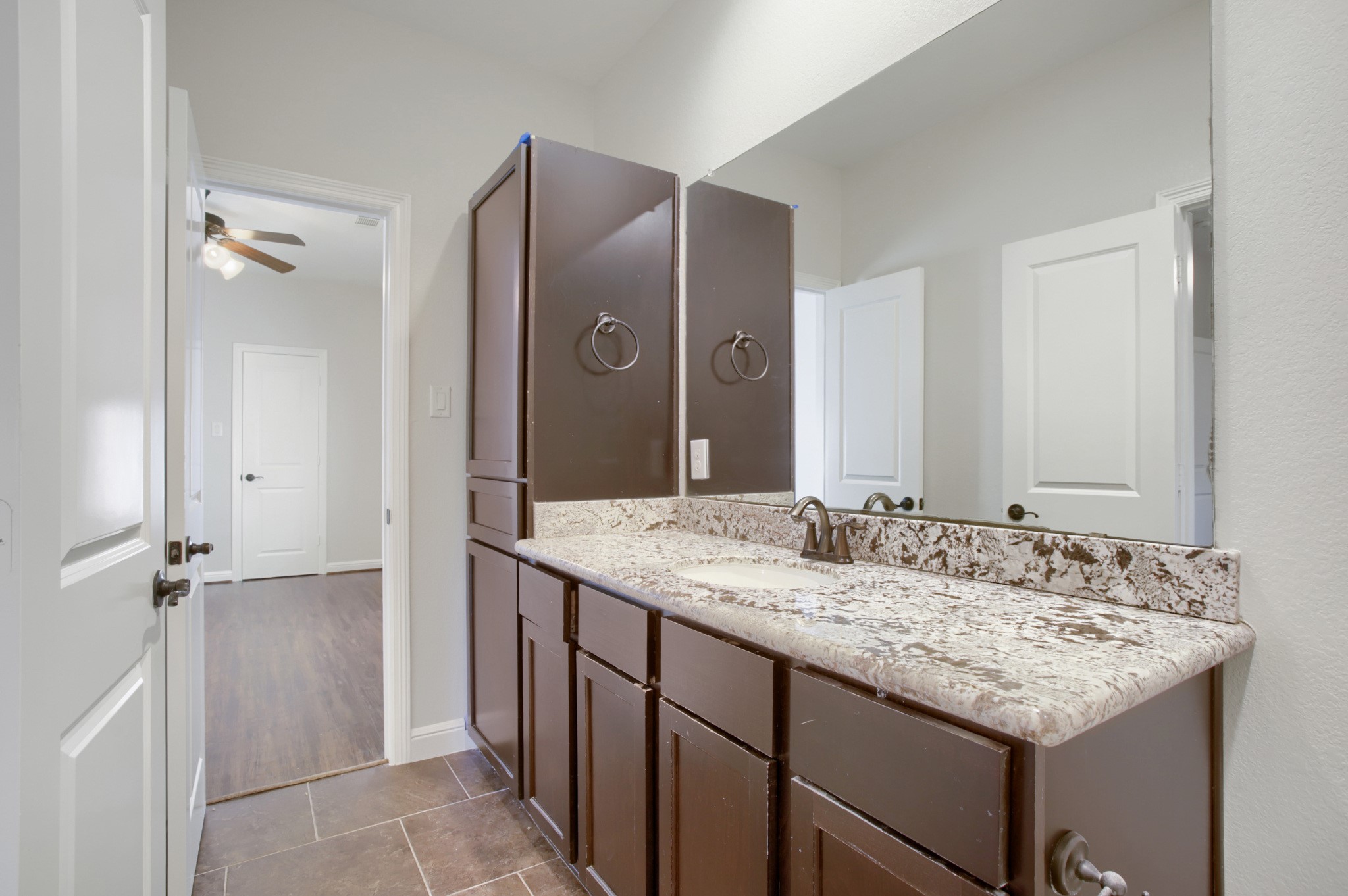 1814 Edwards Street Houston, TX 77007 - Photo 17 of 28 Gallery Image 17