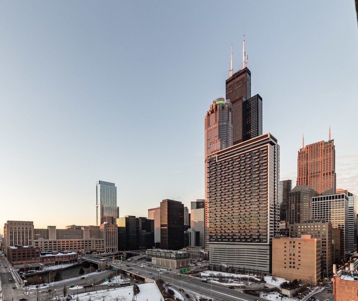 235 West Van Buren Street, Unit 3420 Chicago, IL 60607 - Photo 2 of 18 a view of city