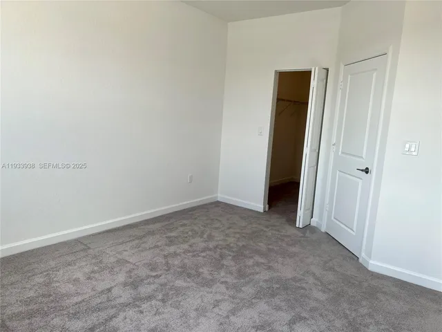 $3,275 | 12713 Northwest 24th Avenue, Miami, FL 33147