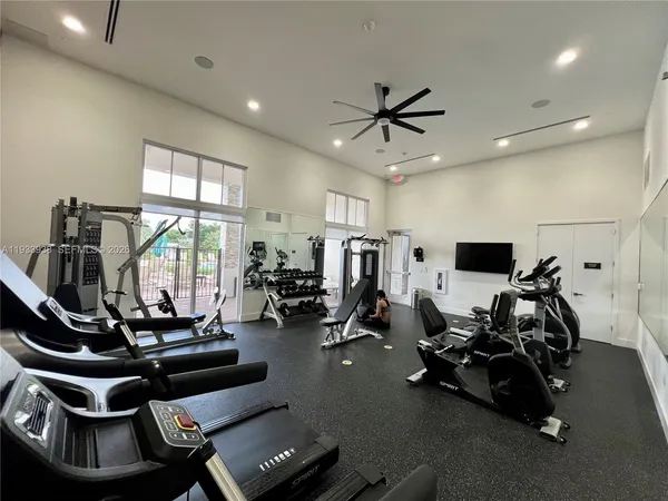 $3,275 | 12713 Northwest 24th Avenue, Miami, FL 33147