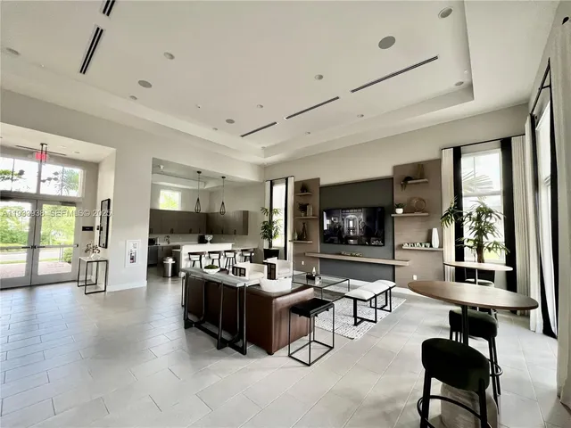 $3,275 | 12713 Northwest 24th Avenue, Miami, FL 33147