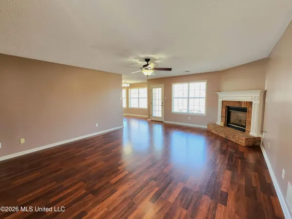 $275,000 | 3396 Clepsyda Drive, Hernando, MS 38632