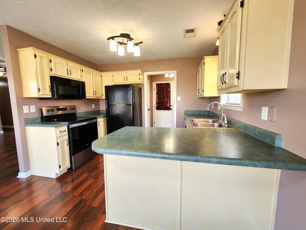 $275,000 | 3396 Clepsyda Drive, Hernando, MS 38632