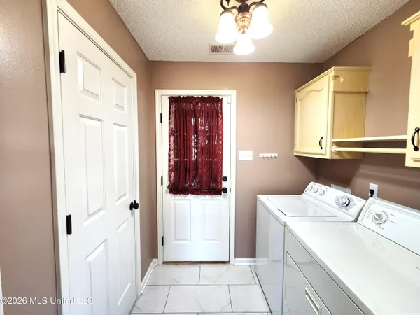 $275,000 | 3396 Clepsyda Drive, Hernando, MS 38632