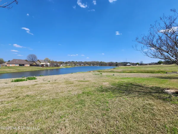 $275,000 | 3396 Clepsyda Drive, Hernando, MS 38632