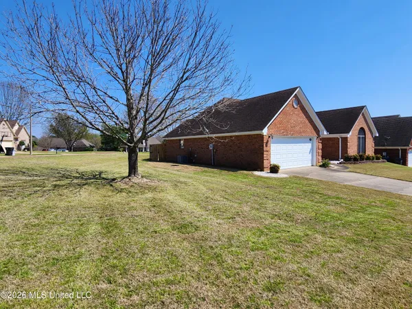 $275,000 | 3396 Clepsyda Drive, Hernando, MS 38632
