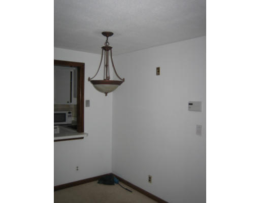 676 Farm Road, Unit 7 Marlborough, MA 01752 - Photo 3 of 6 Gallery Image 3