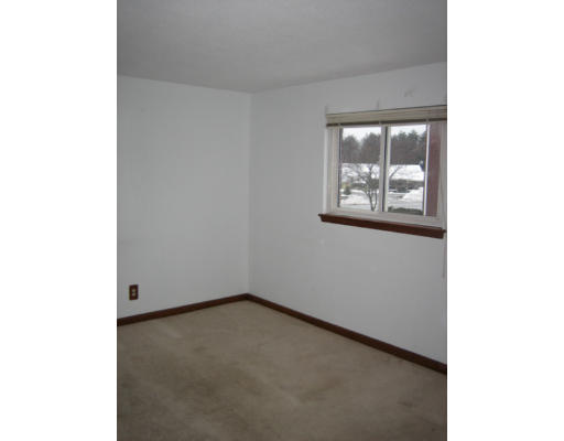 676 Farm Road, Unit 7 Marlborough, MA 01752 - Photo 5 of 6 Gallery Image 5