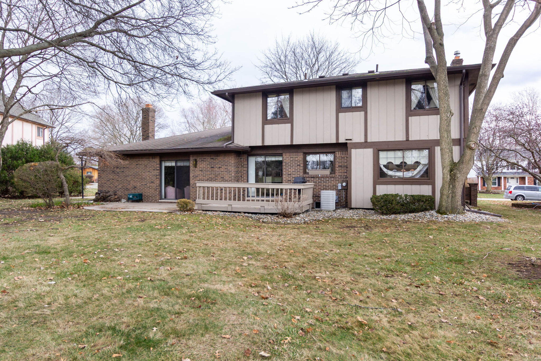 22175 Wingate Court Farmington, MI 48335 - Photo 8 of 44 Rear