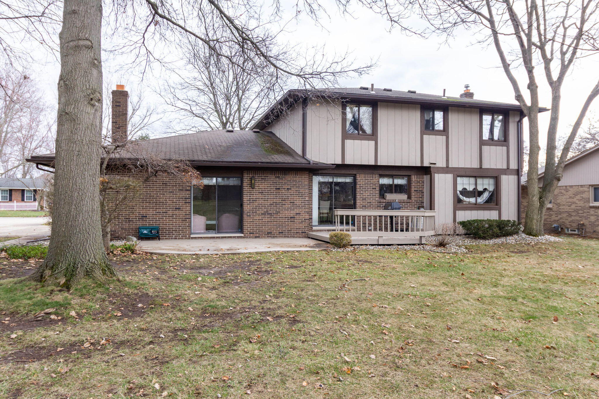 22175 Wingate Court Farmington, MI 48335 - Photo 9 of 44 Lots of space