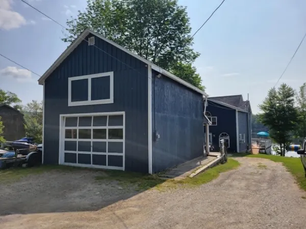 $749,000 | 900 Brewer Lake Road, Orrington, ME 04474