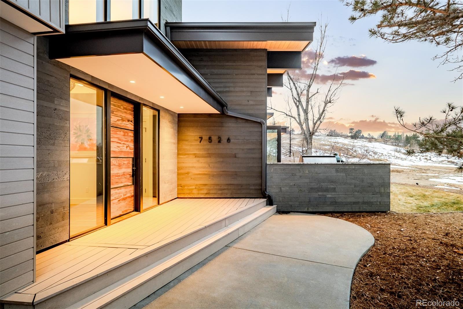 7526 Spring Drive Boulder, CO 80303 - Photo 3 of 40