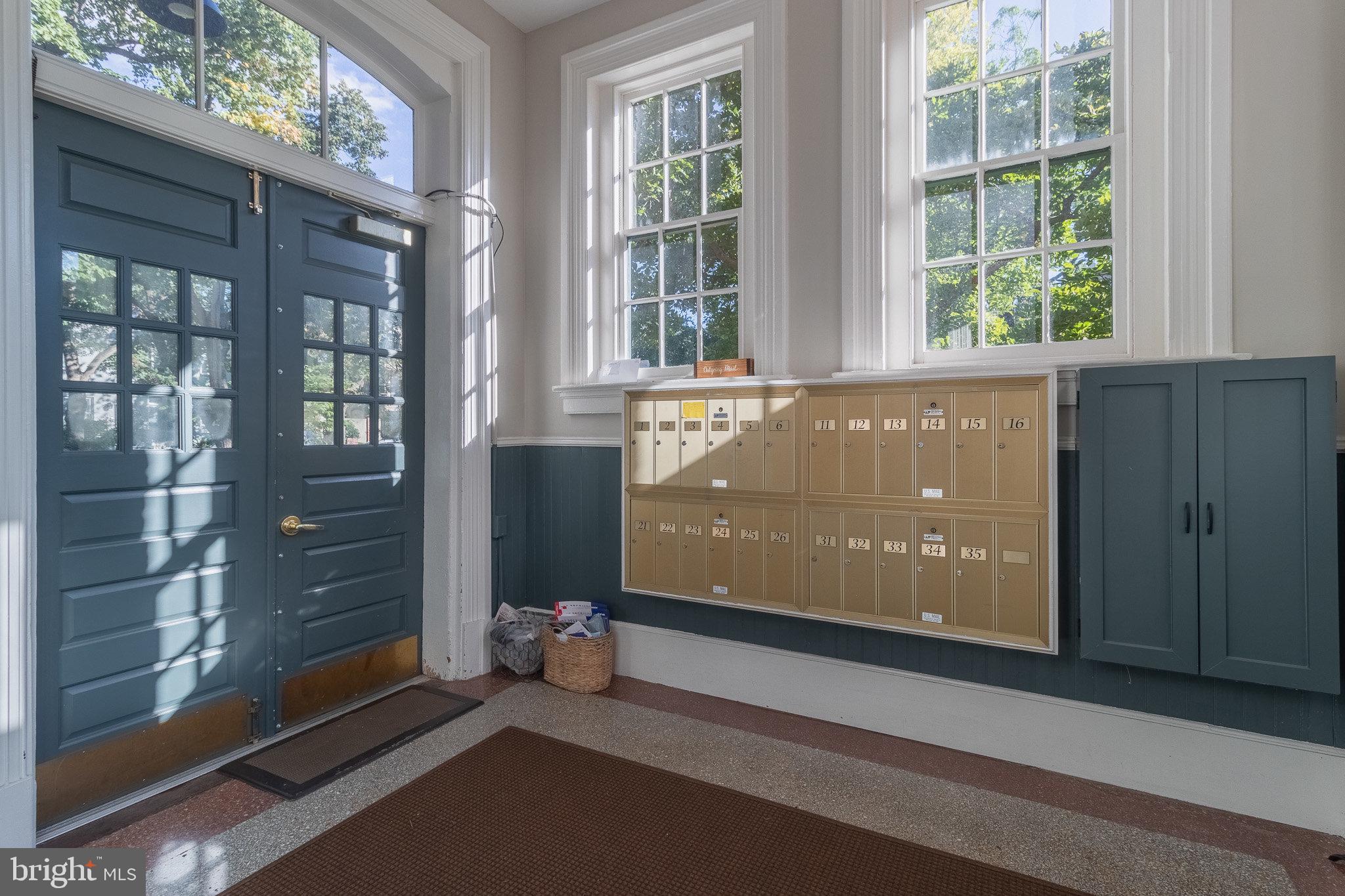 410 5th Street Northeast, Unit 14 Washington, DC 20002 - Photo 6 of 40 Secure entry lobby for mail/packages.