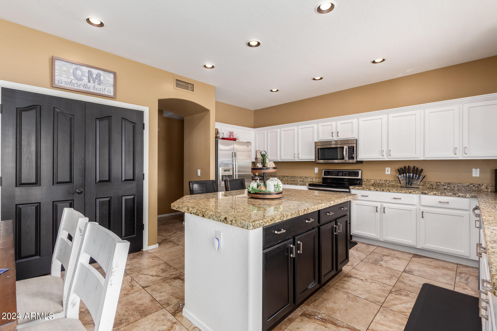 3713 East Kimball Road Gilbert, AZ 85297 - Photo 14 of 45 05 - Kimball
