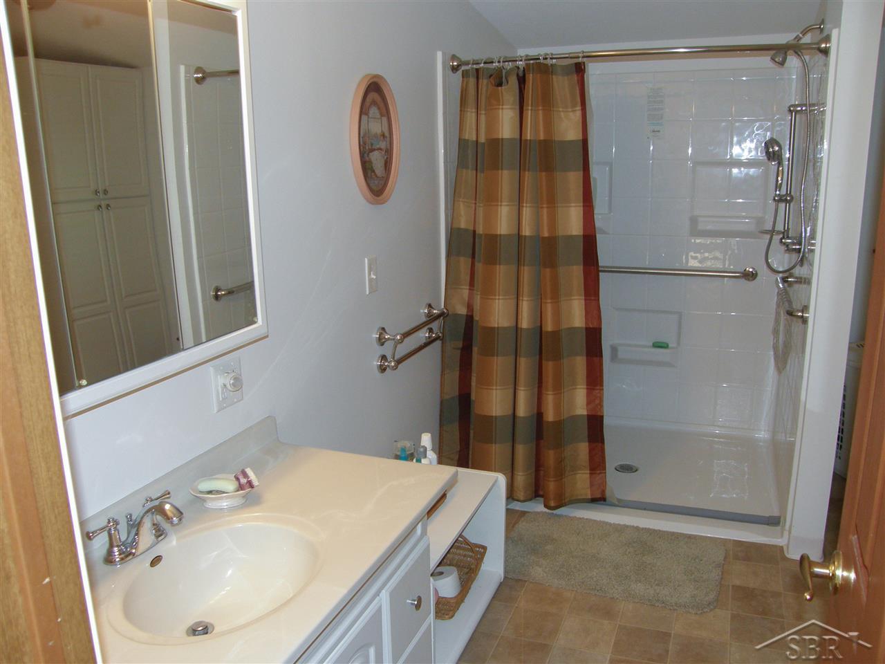 12282 South Hemlock Road Brant, MI 48614 - Photo 12 of 19 31305324-11.JPG
