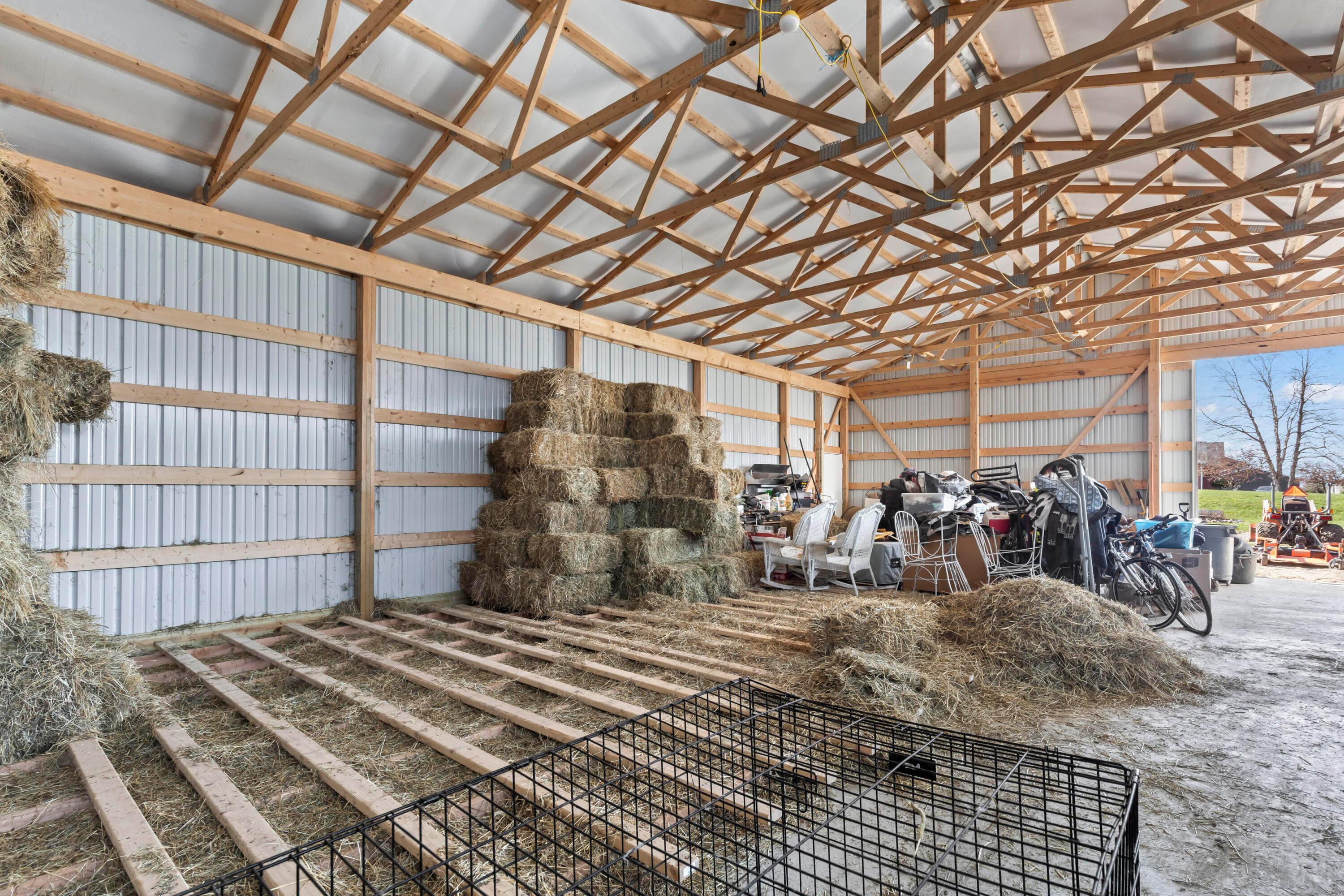 14040 Downing Road Croton, OH 43013 - Photo 54 of 66 • Concrete floor
• Aluminum exterior
• Man door
• (2) sliding doors