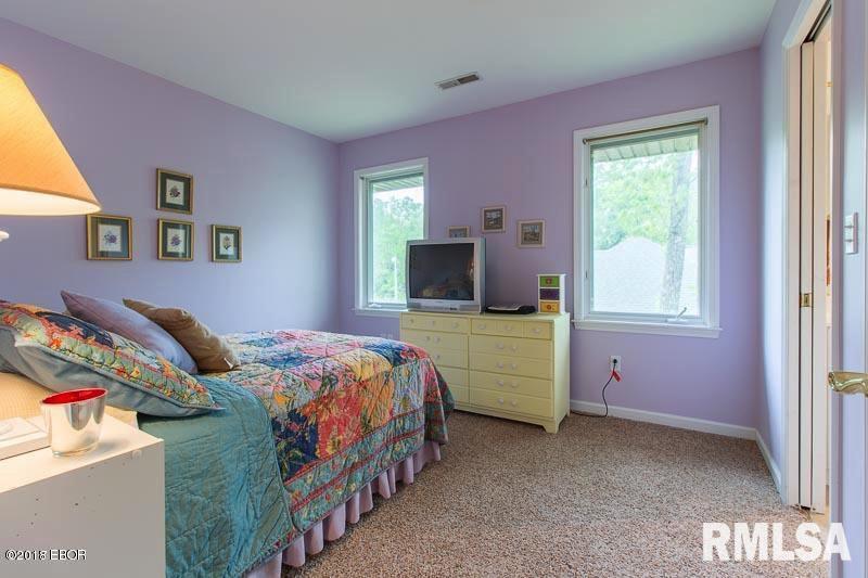 12247 Pebble Point Road Marion, IL 62959 - Photo 24 of 41