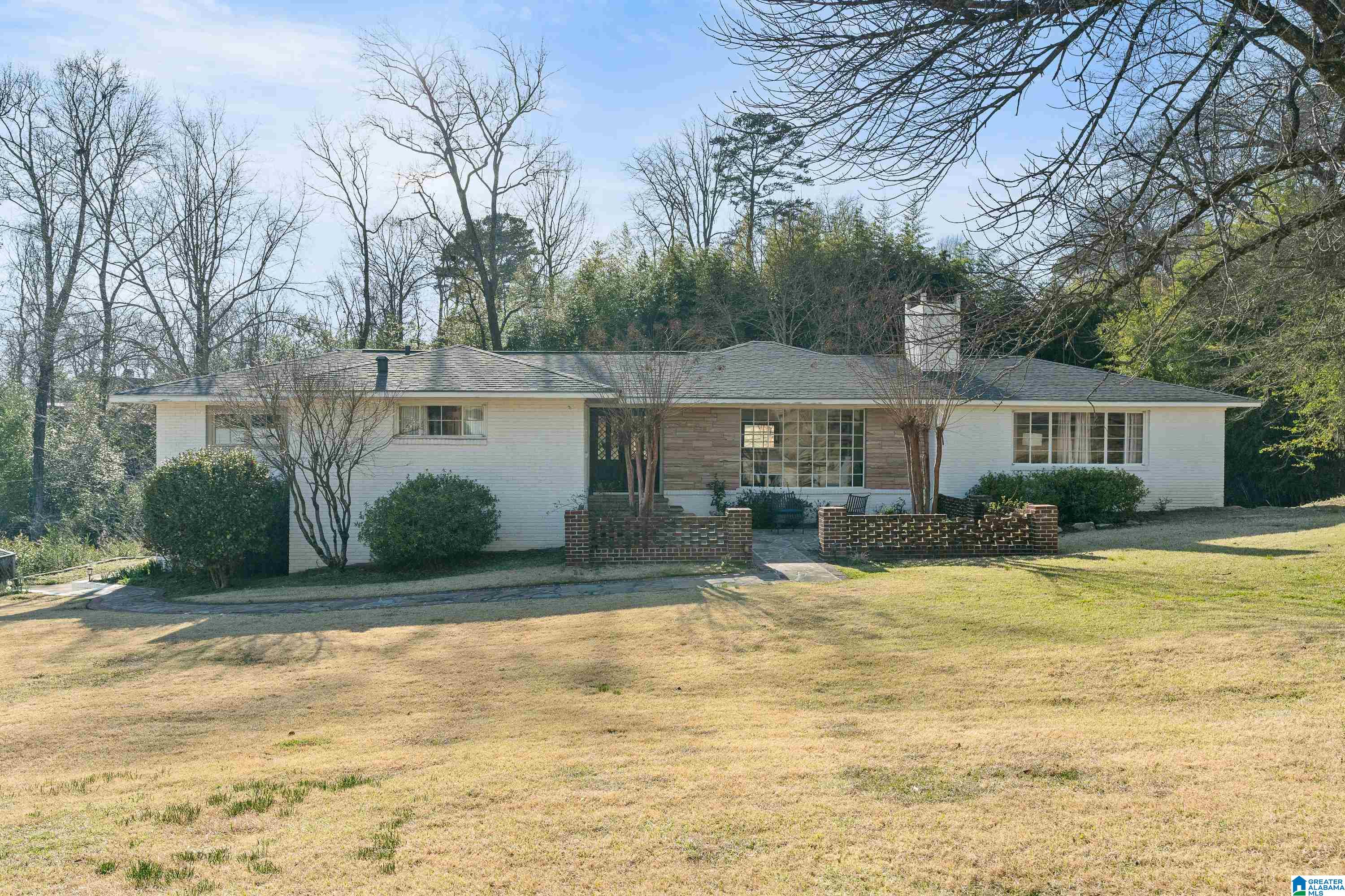 1820 Southwood Road Birmingham, AL 35216 - Photo 2 of 34