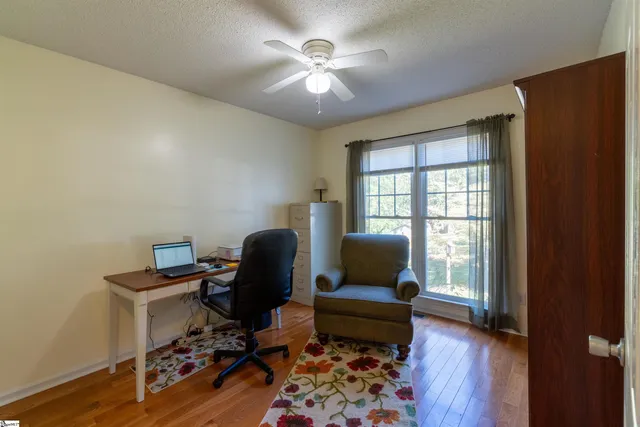 $214,900 | 405 Pascal Drive, Greenwood, SC 29649