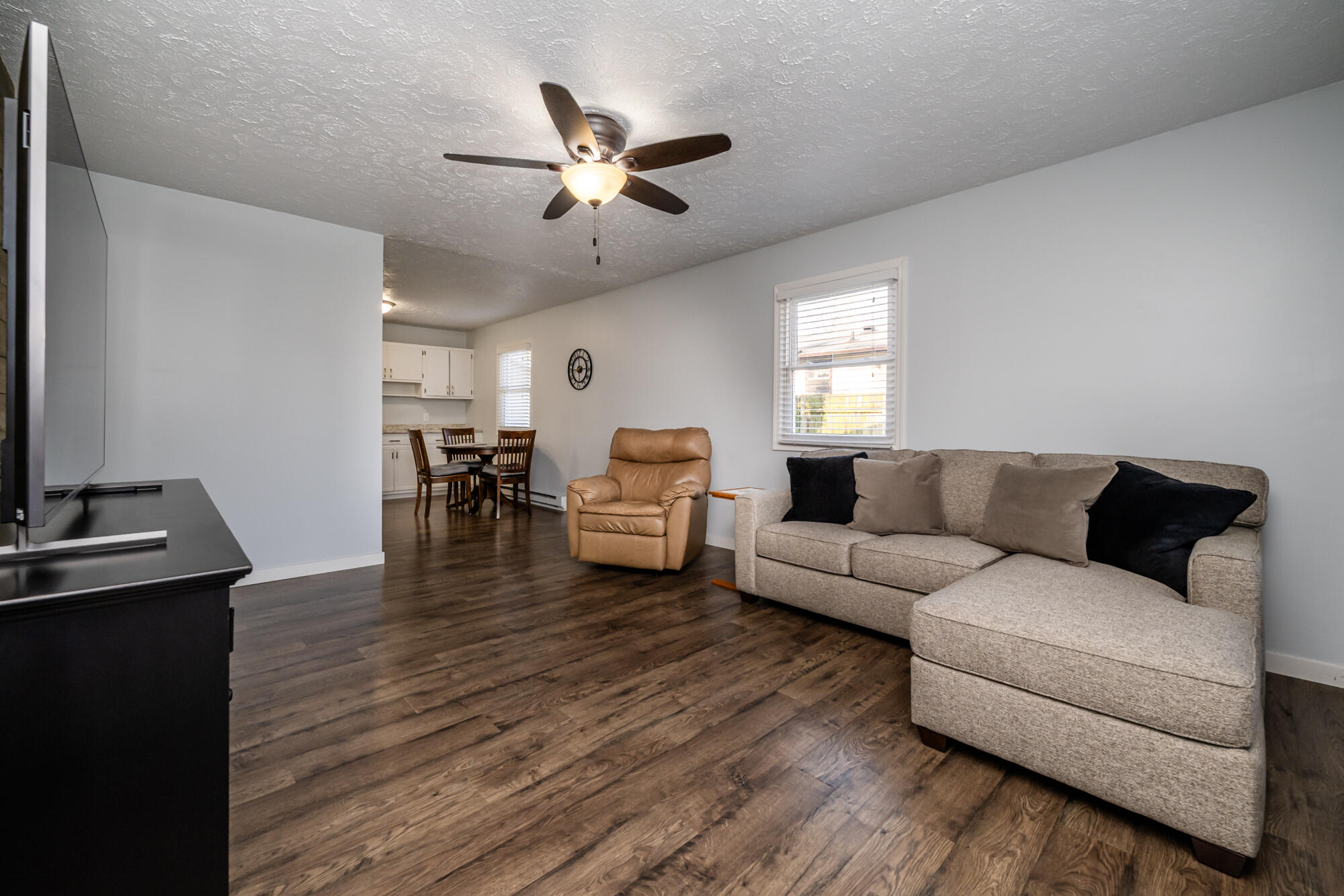 363 Riverside Drive Watervliet, MI 49098 - Photo 4 of 25 Riverside-109