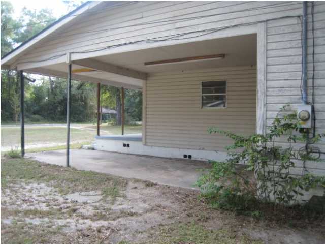 1900 Wadsworth Road Baker, FL 32531 - Photo 14 of 14 a view of backyard with green space