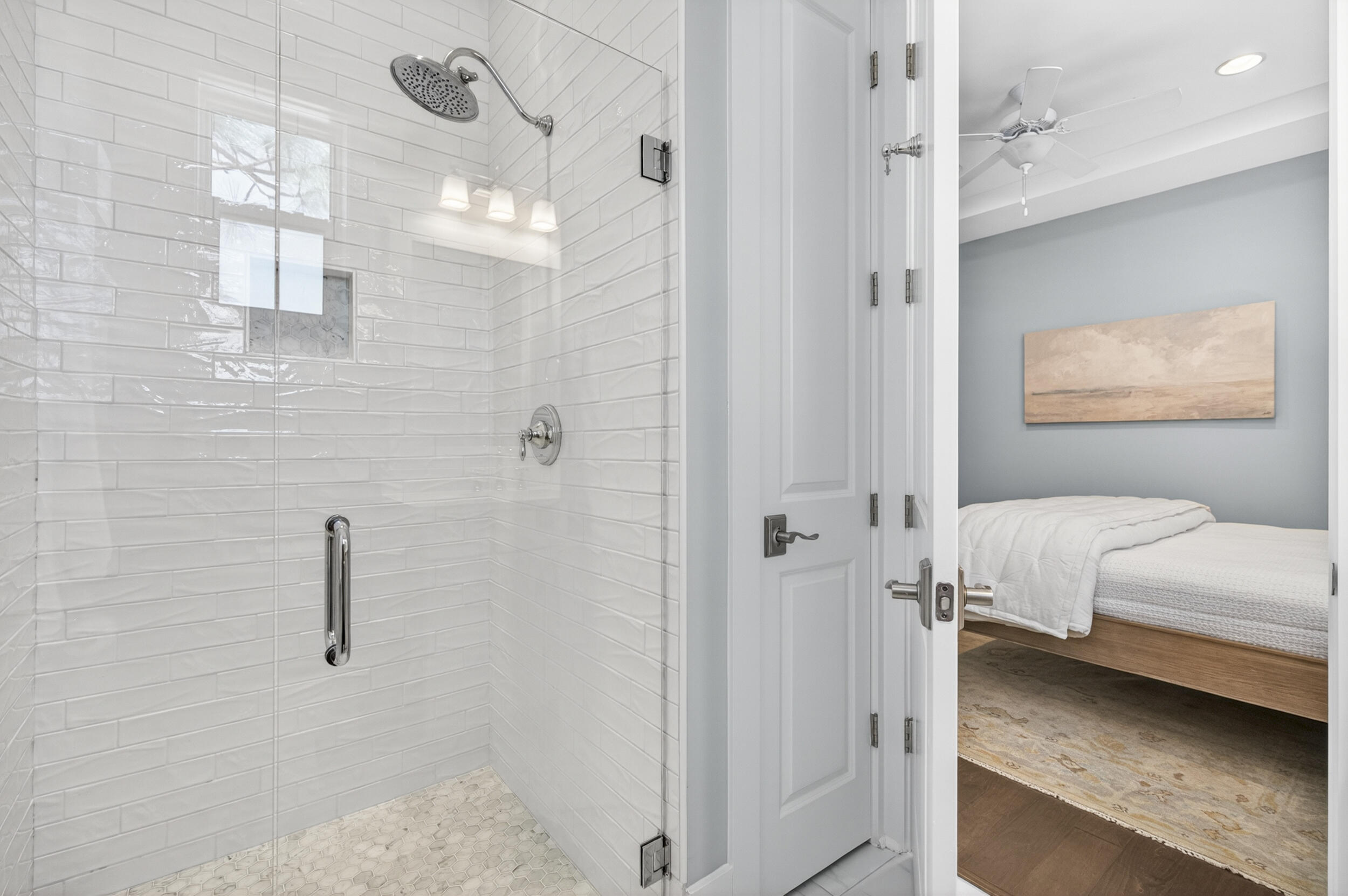 117 Prairie Pass Santa Rosa Beach, FL 32459 - Photo 22 of 56 a bathroom with a tub