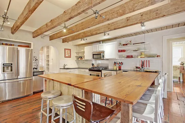 $3,900 | 74 Reid Street, Charleston, SC 29403