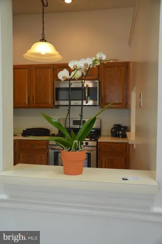 $2,250 | 74 Lehavre Court, Trenton, NJ 08619