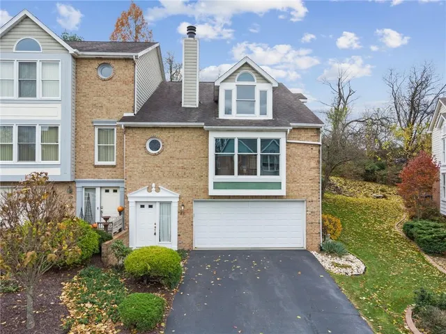 $290,000 | 85 Unity Square, Greensburg, PA 15601