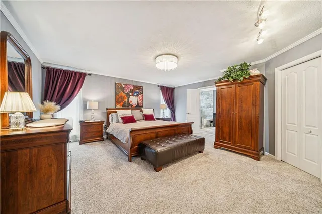 $290,000 | 85 Unity Square, Greensburg, PA 15601