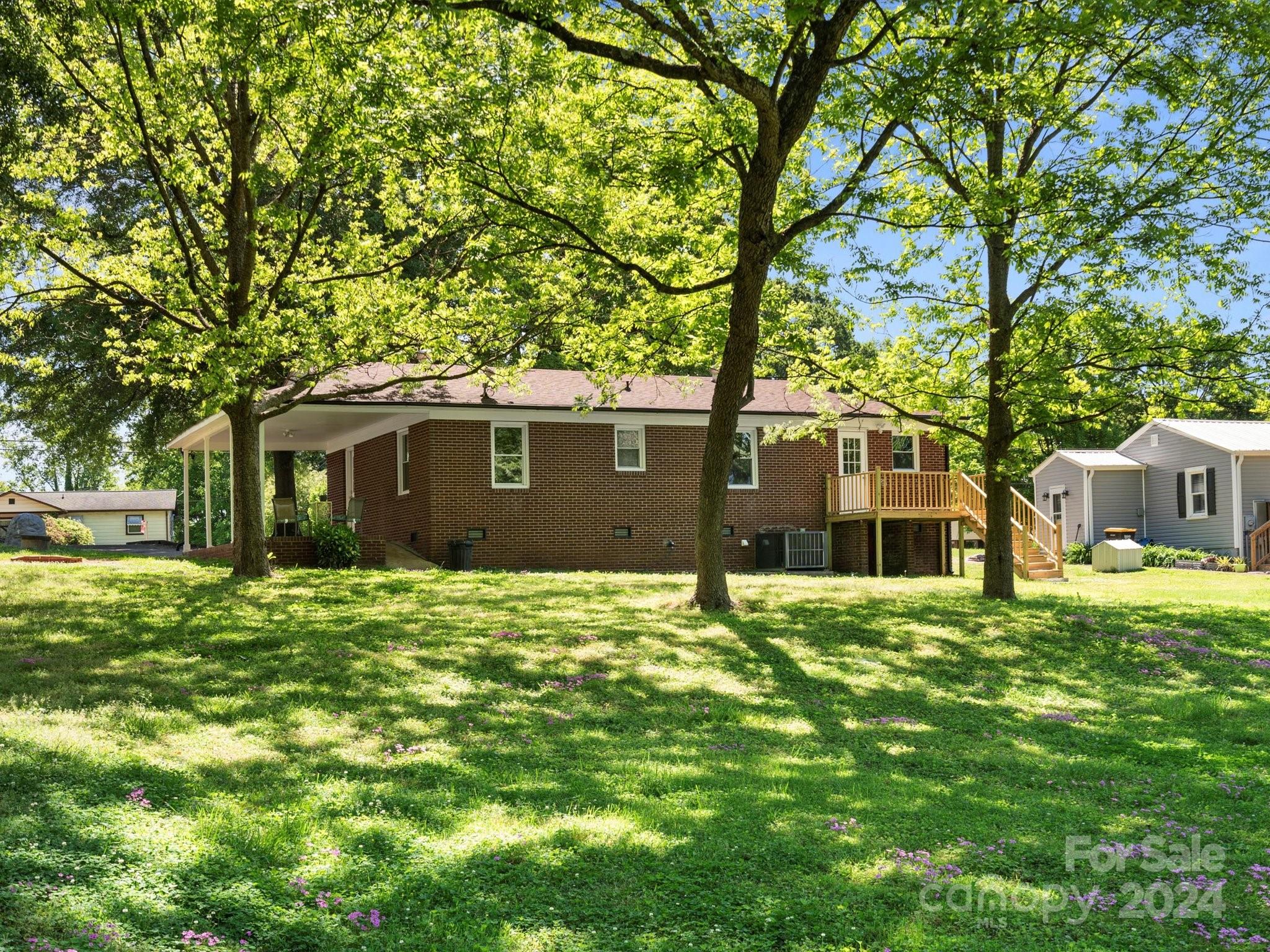 640 Summerow Road Stanley, NC 28164 - Photo 6 of 38 Gallery Image 6