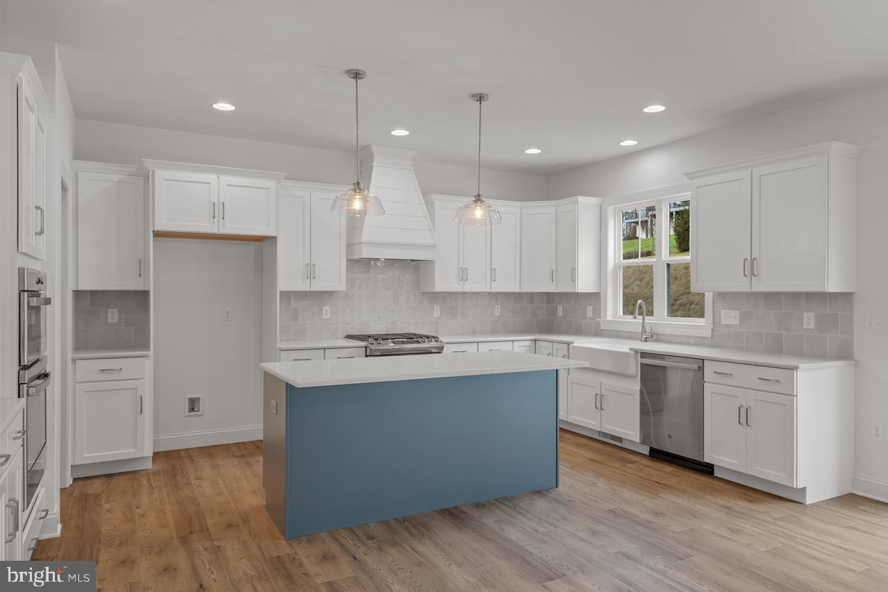1041 Lititz Bend Drive Lititz, PA 17543 - Photo 16 of 39 Gallery Image 16